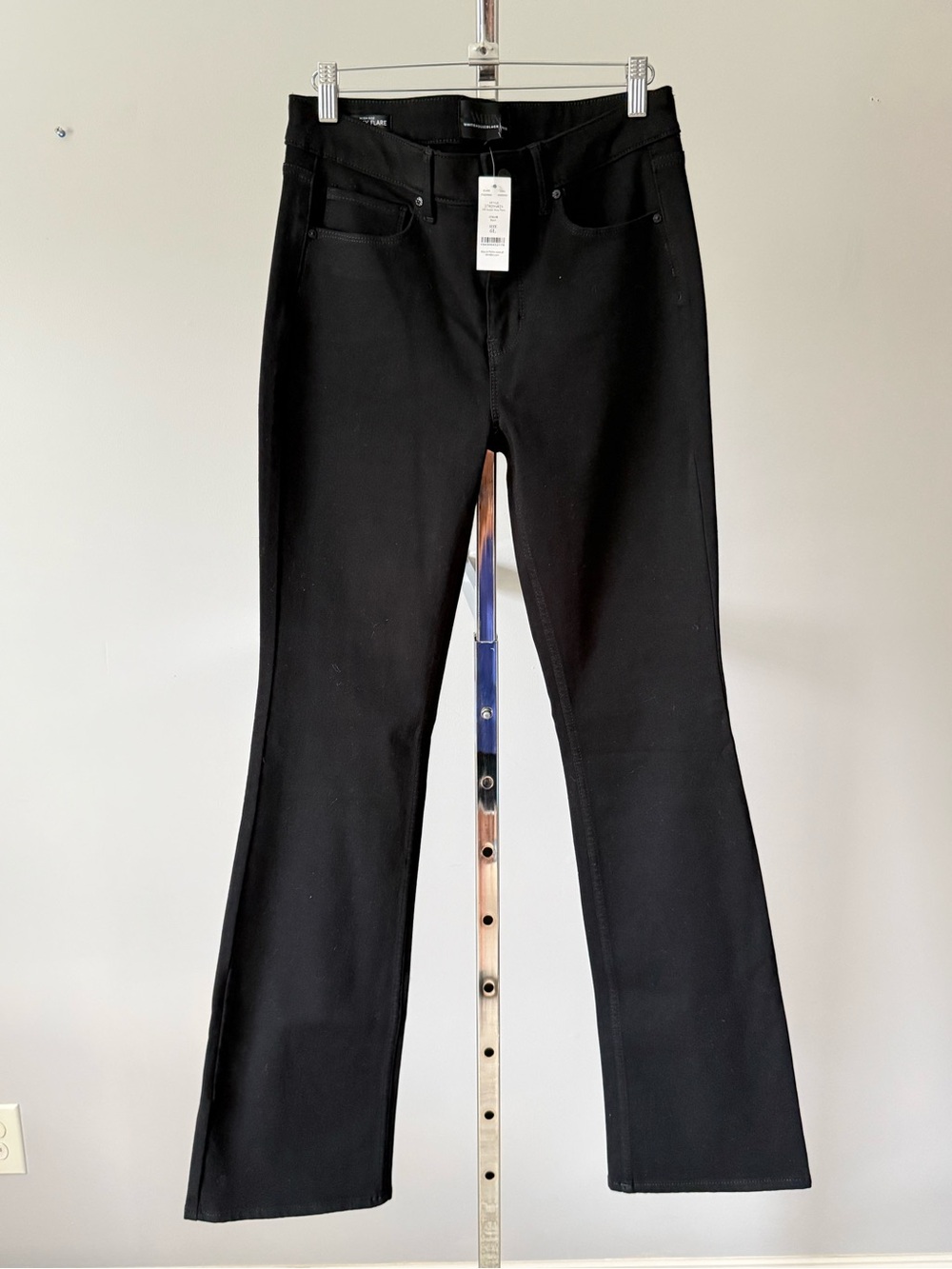 NWT White House Black Market High Rise Sculpt Skinny Flare Jeans 6L